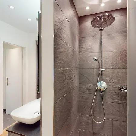 Charming 1bd Flat In The Old Town - Uz 16 Appartement *