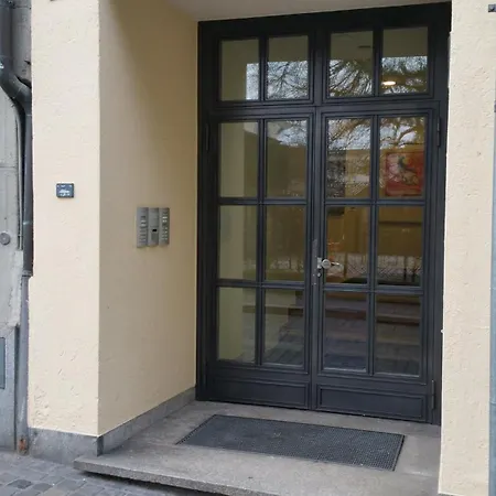 Charming 1bd Flat In The Old Town - Uz 16 Apartment