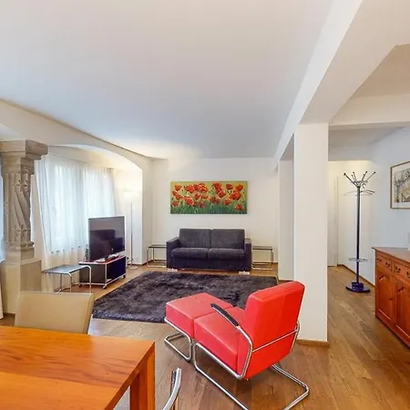 Apartment Charming 1bd Flat In The Old Town - Uz 16